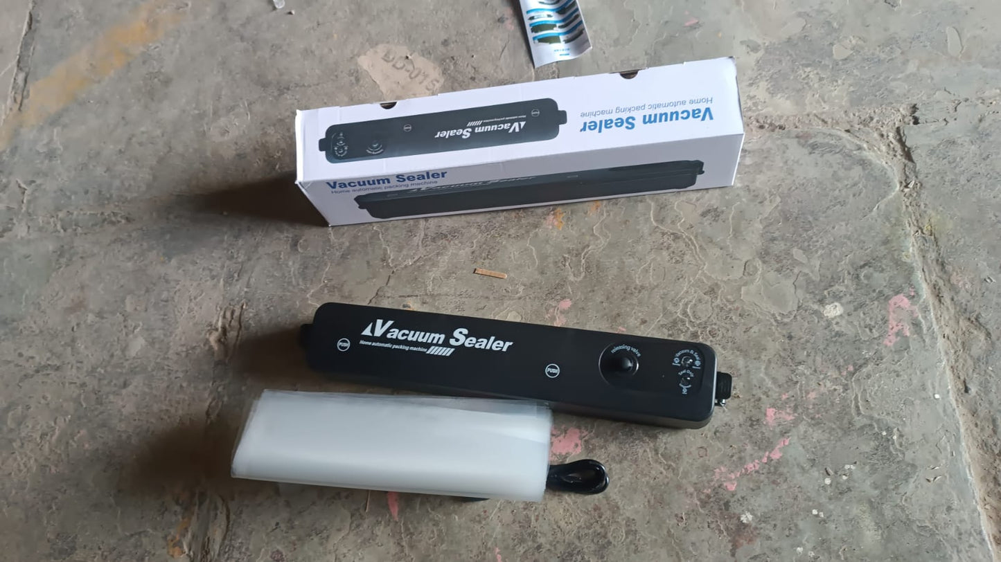 Vacuum Sealer Machine with 10 Pcs Bags – Automatic Hands-Free Food Sealer for Freshness, Storage & Preservation (1 Set)